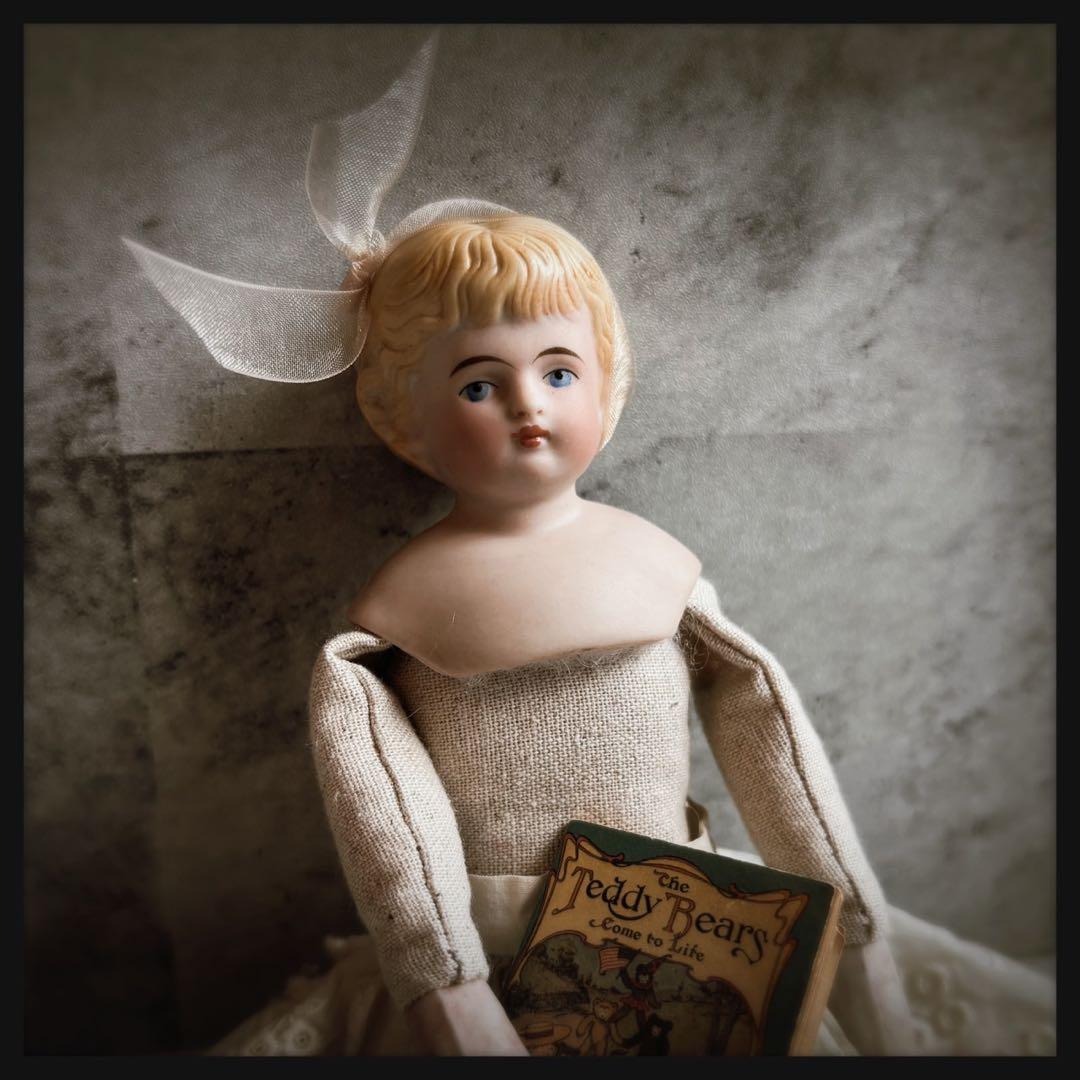 アンティーク　ブロンド　パリアンドール ビスクドール　チャイナヘッドドール