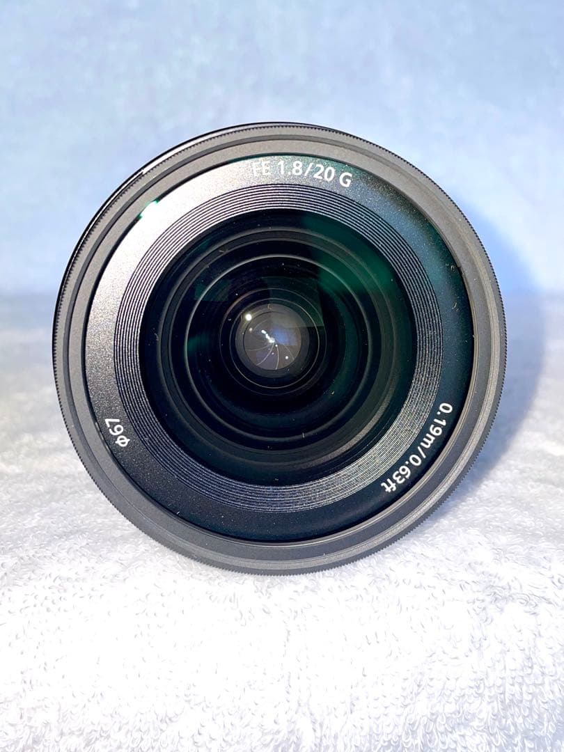ソニー　SEL20F1.8G 保護フィルター付き メーカー保証残有り