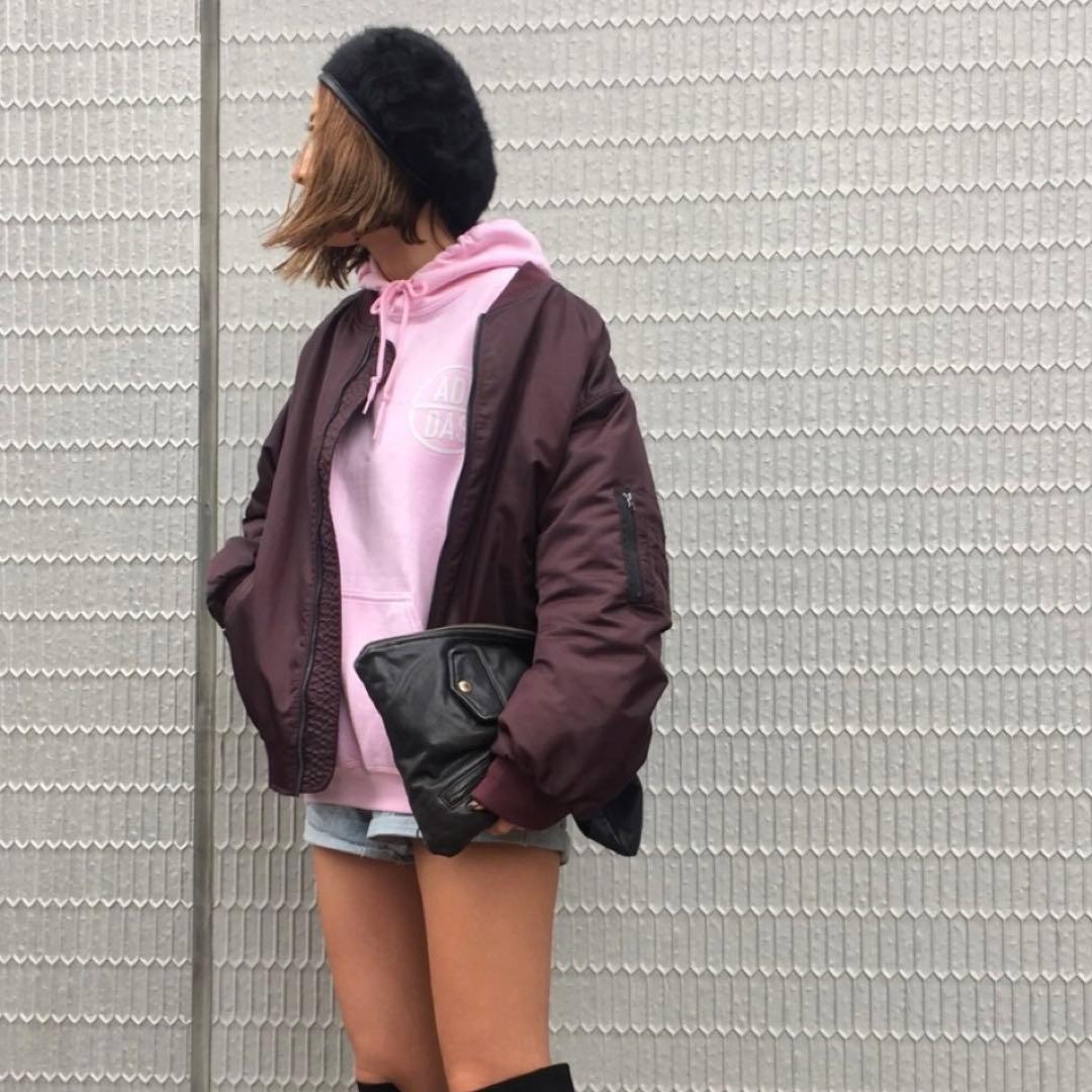 beautiful people 黒レザー クラッチバッグ