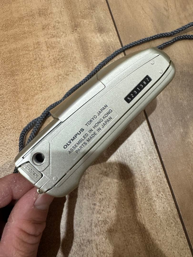 【ジャンク】OLYMPUS μ [mju:] II フィルムカメラ