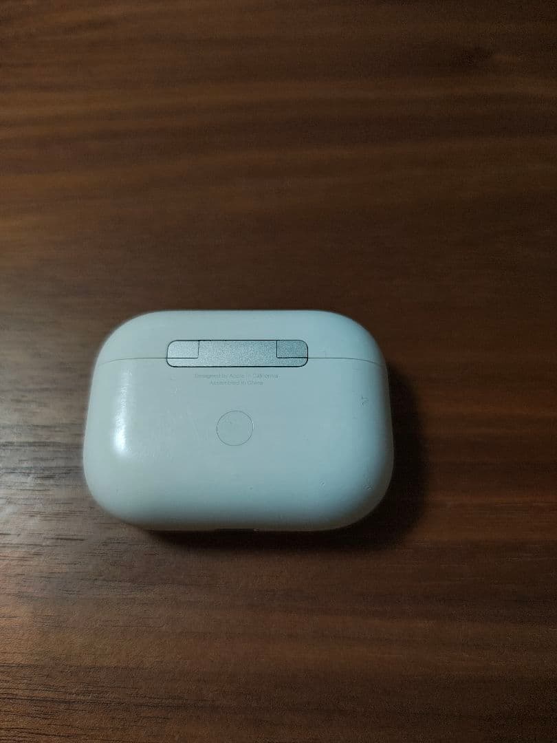AirPods Pro2　Lightningケーブルタイプ