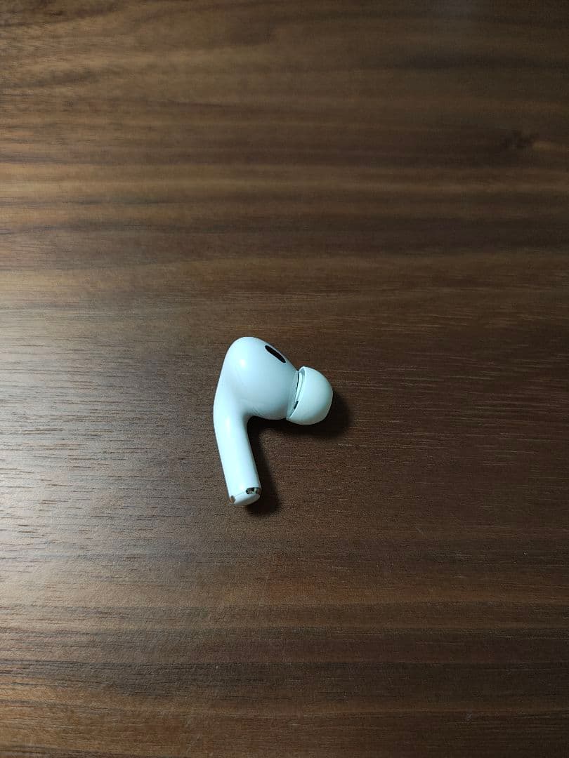 AirPods Pro2　Lightningケーブルタイプ