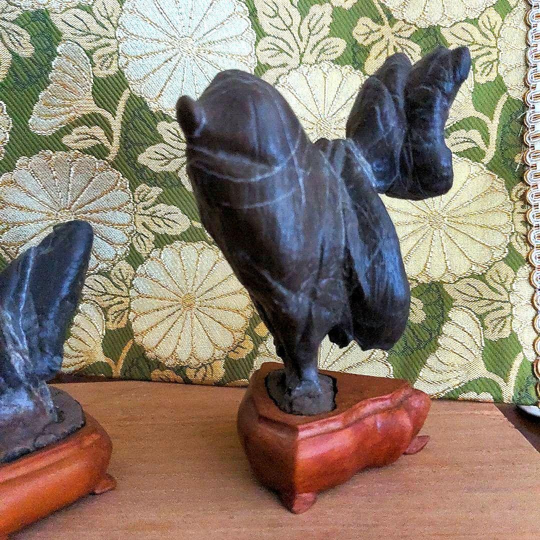 【最終価格】紀州名産　古谷石　銘、親子鶏　　谷本百穂箱書付　水石　盆石