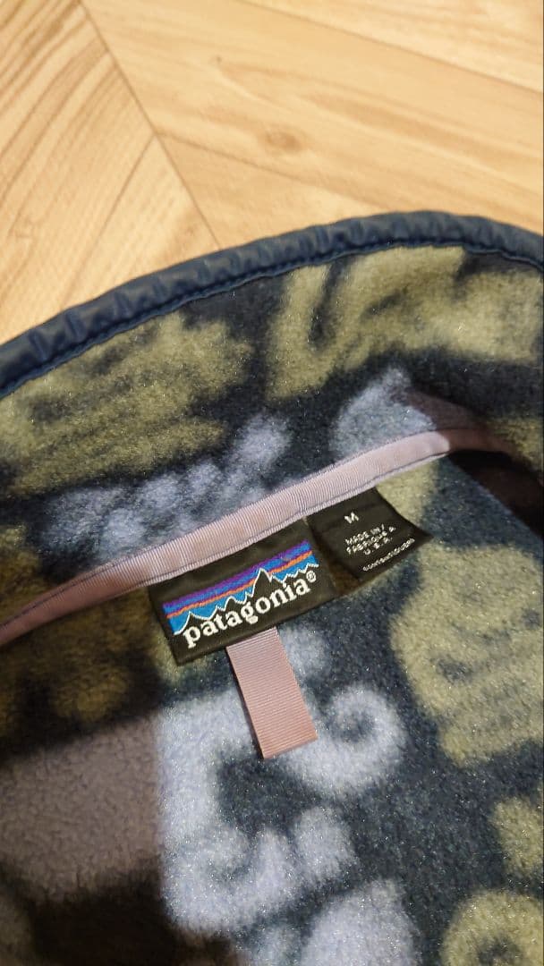 希少　Patagonia スナップT クリーチャー柄 フリース M