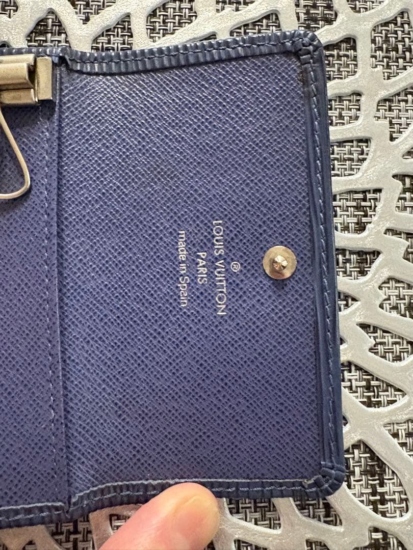 【良品】ルイヴィトン　ミュルティクレ　キーケース　6連　本革レザー　ブルー