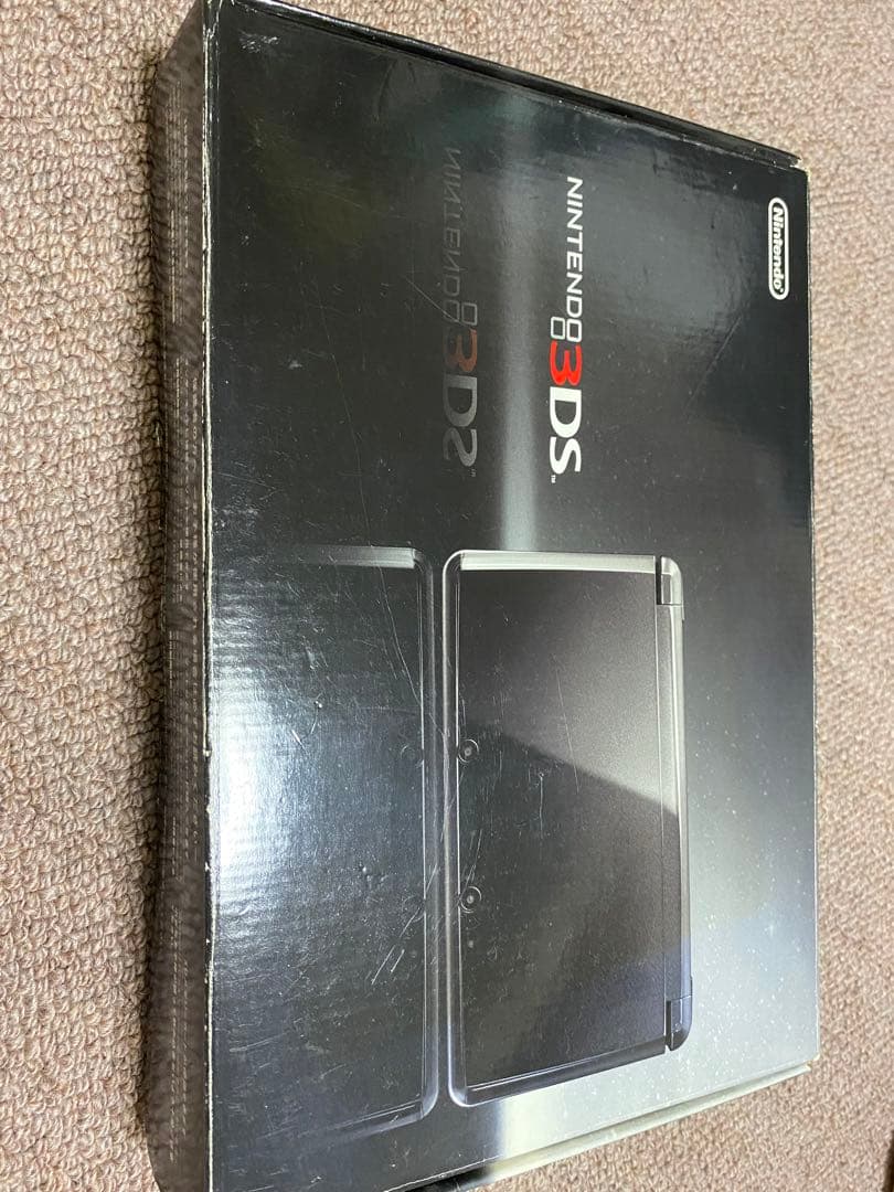 任天堂　3DS ブラック