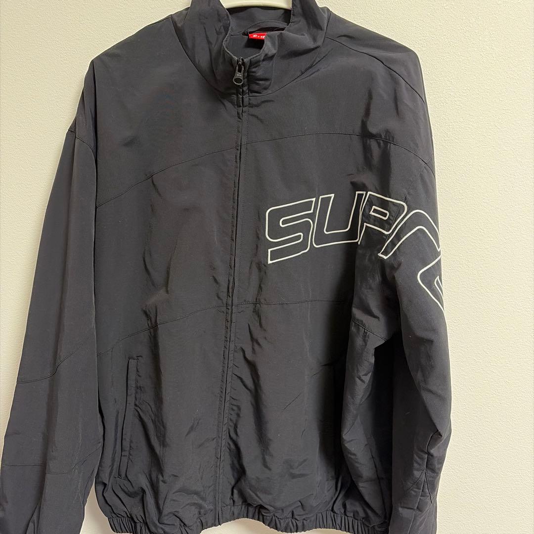 Supreme 黒 ナイロンジャケット