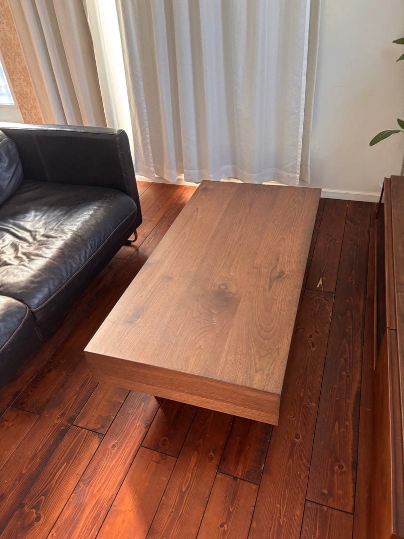 関家具テーブル　 Nippon aire RHICHO table