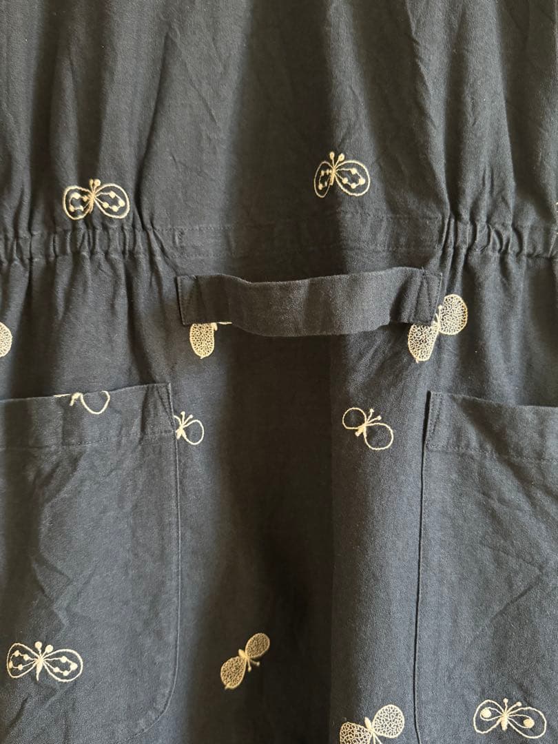 mina perhonen choucho 割烹着 navy