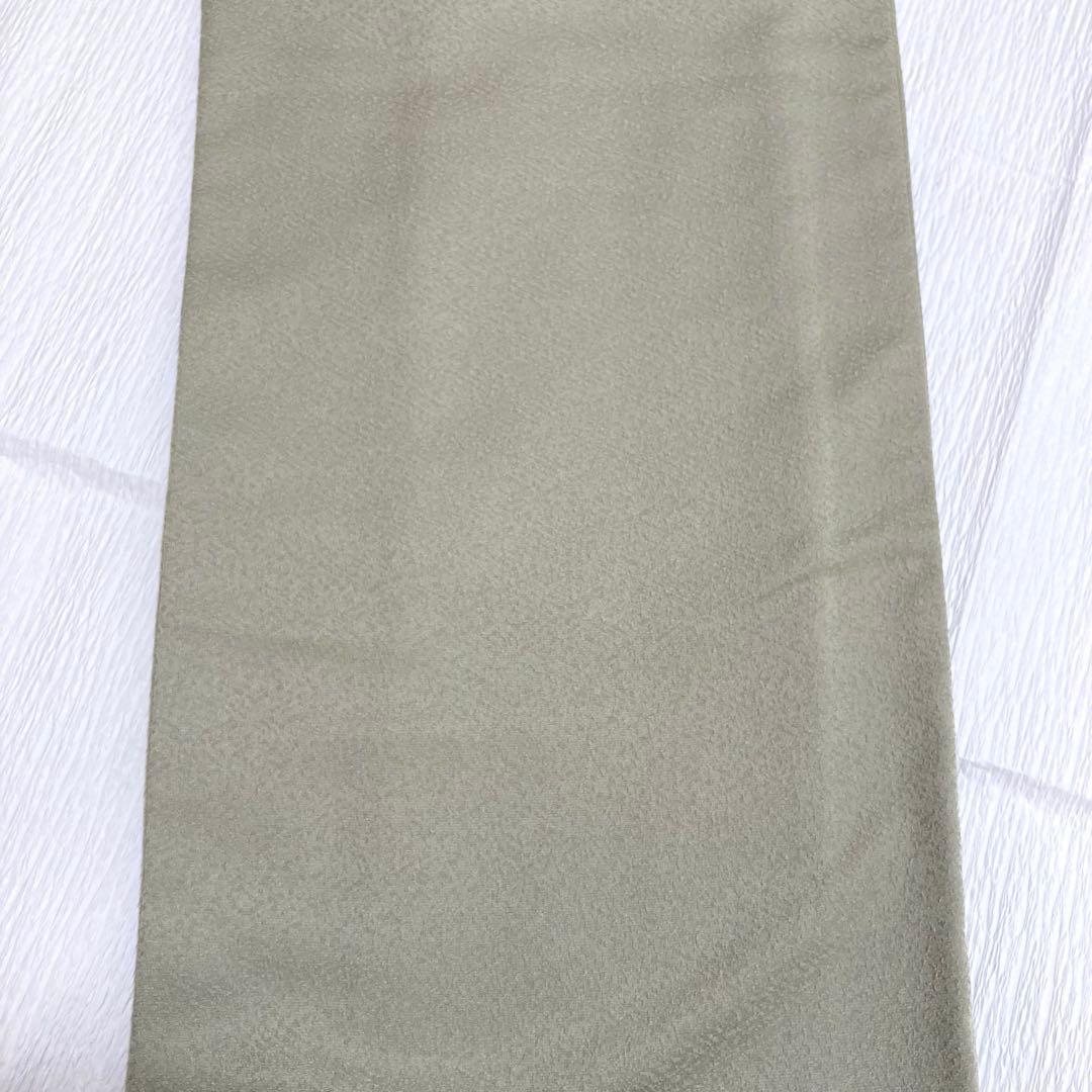 【美品✨】東レシルック　さんび　洗える着物　熊谷好博子　色無地　灰みの黄緑色P6